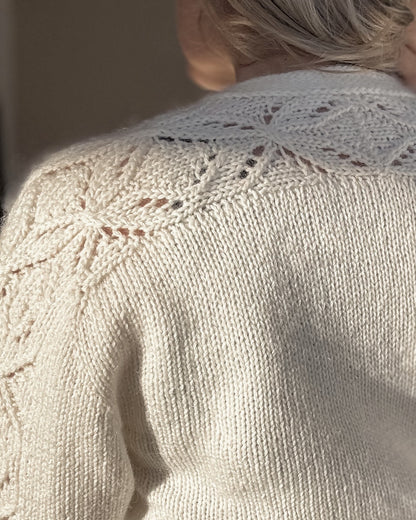 Iris bloom cardigan – dekorativ jakke med struktur