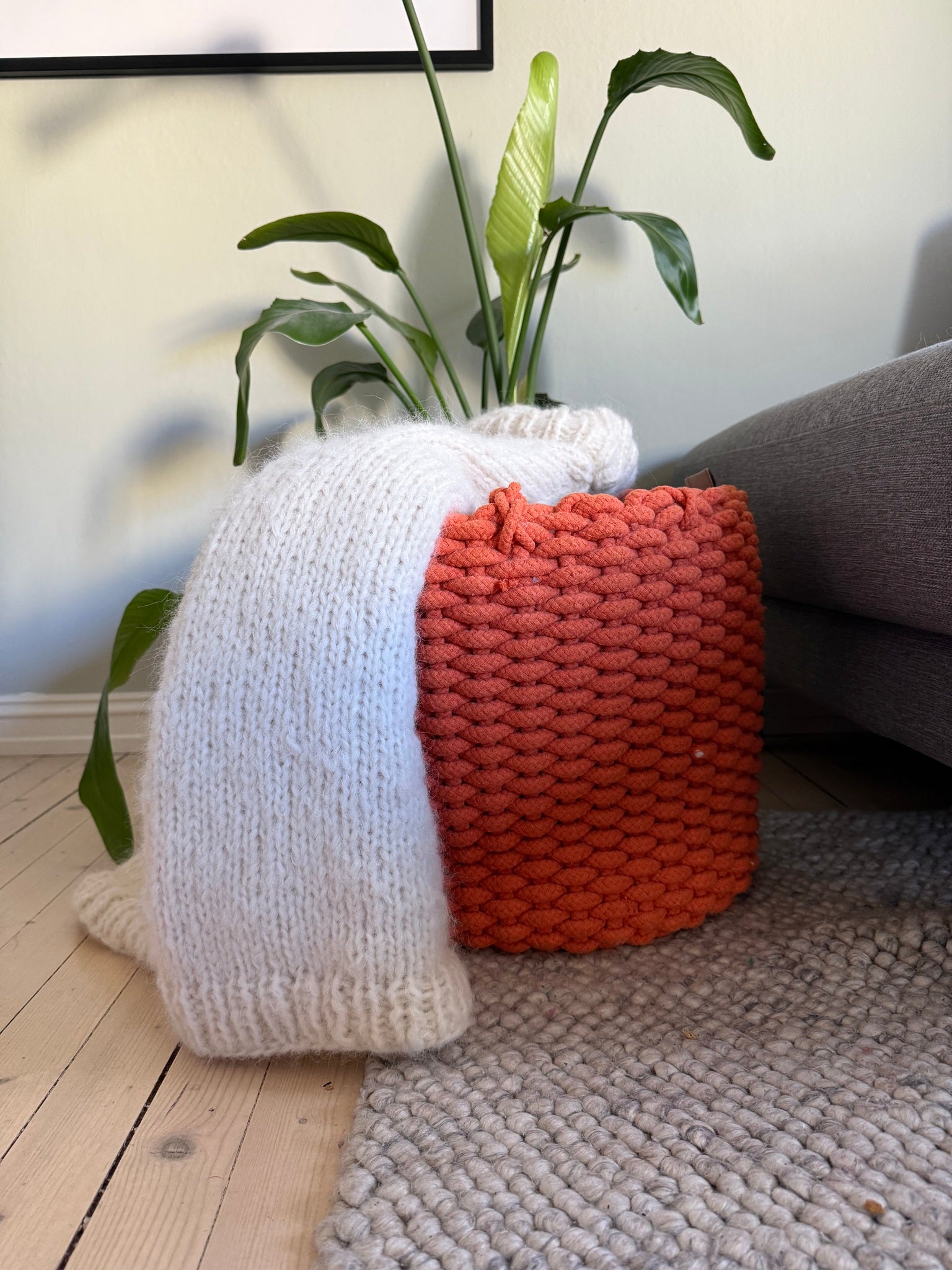 Cozy sweater - Enkel og oversized raglangenser med høy hals
