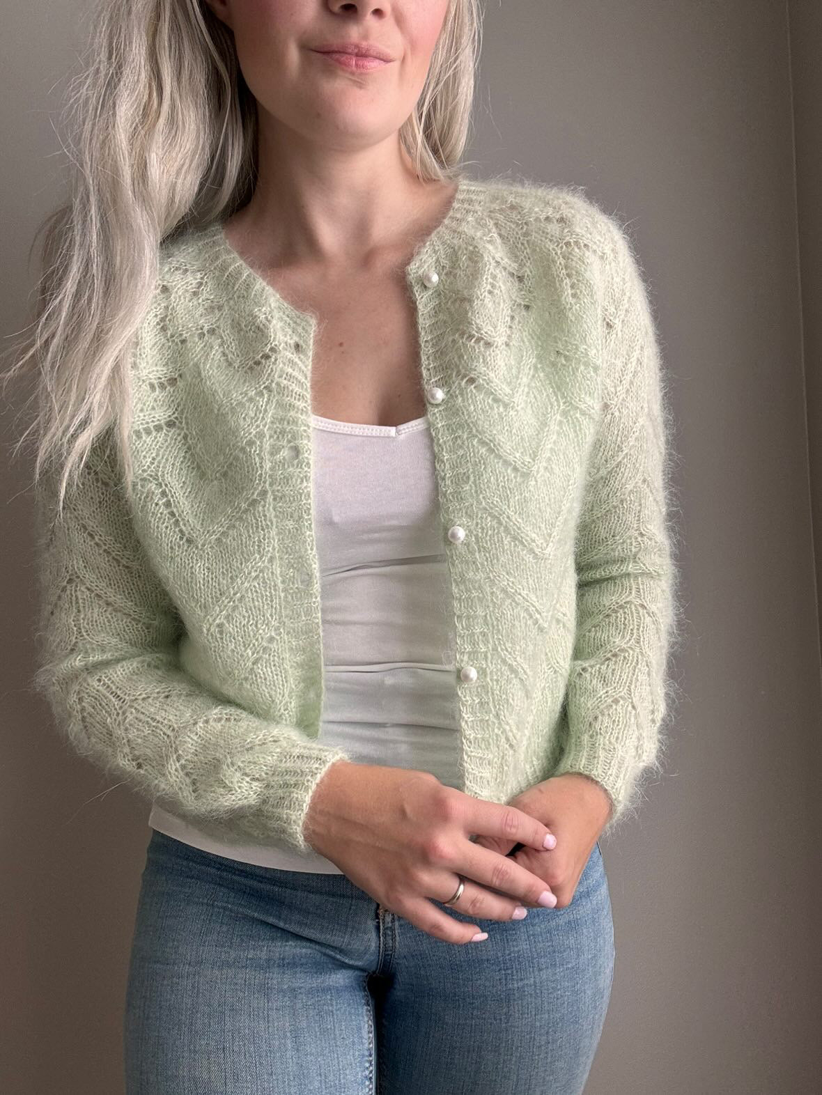 Arrowina Cardigan