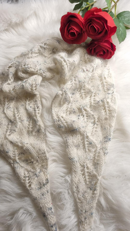 Crossing Leaves Scarf