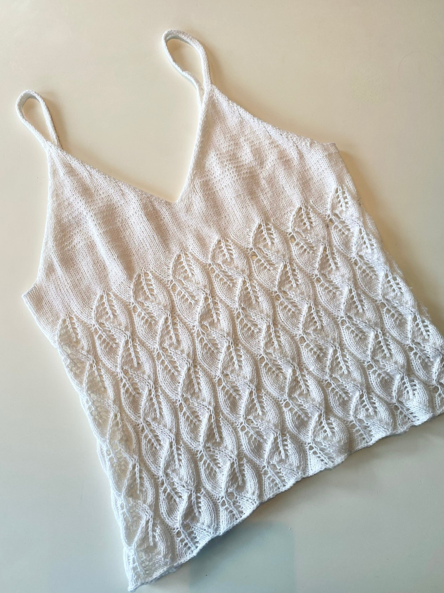 Crossing Leaves singlet - elegant sommertopp