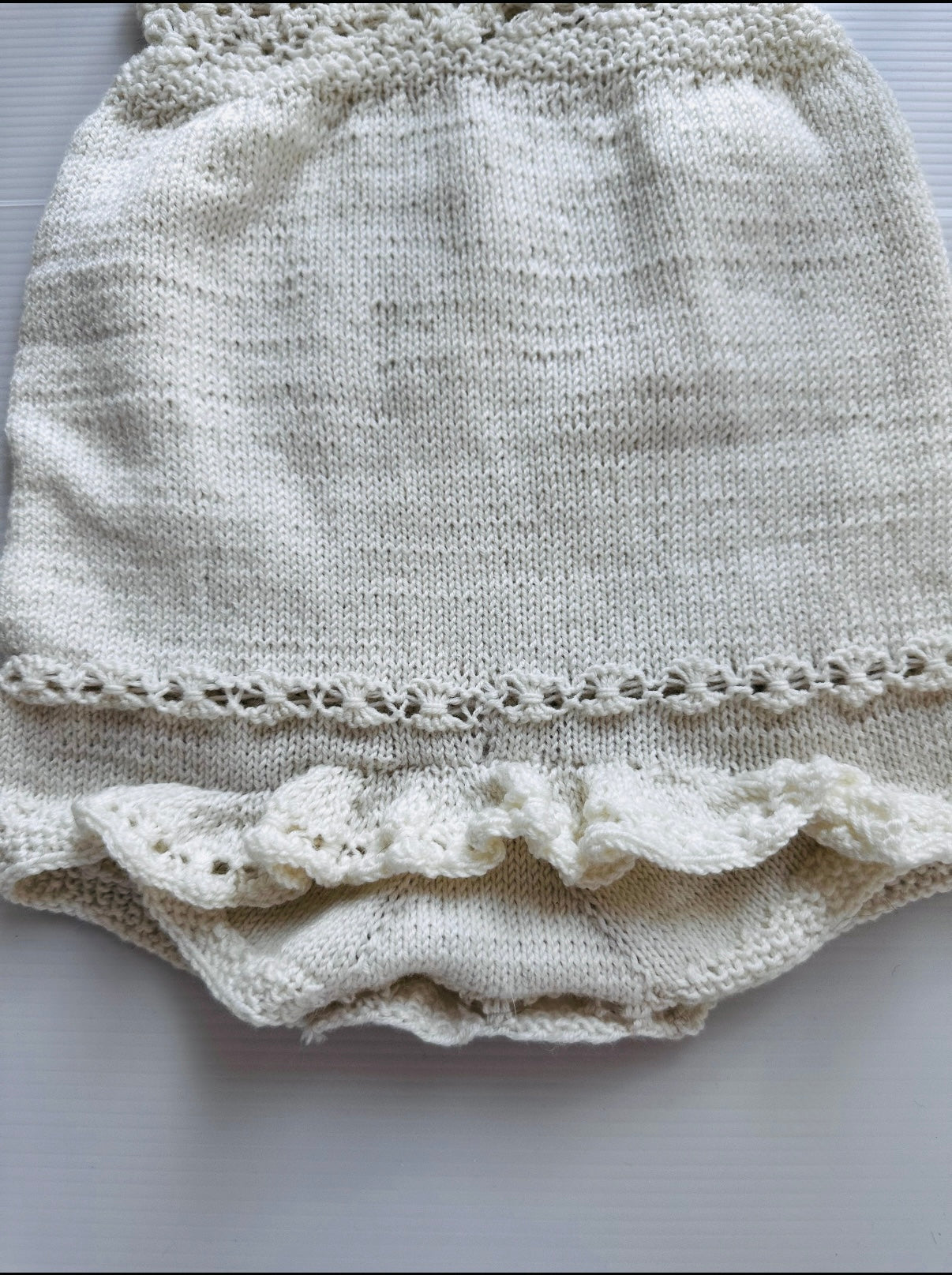 Viktoria's Flowers Romper – Babyromper med blomsterkant