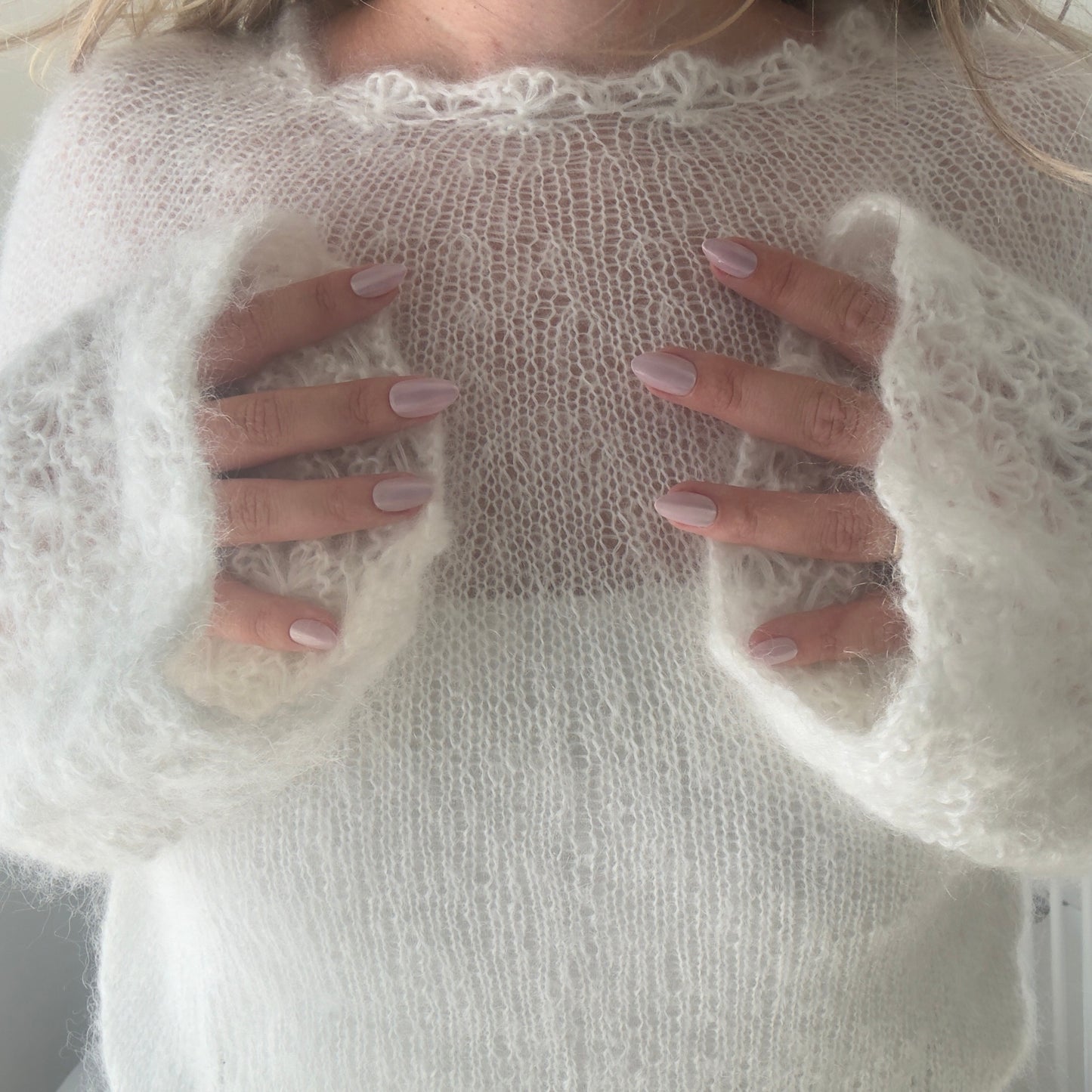 Snow Flower - Nydelig genser i myk mohair