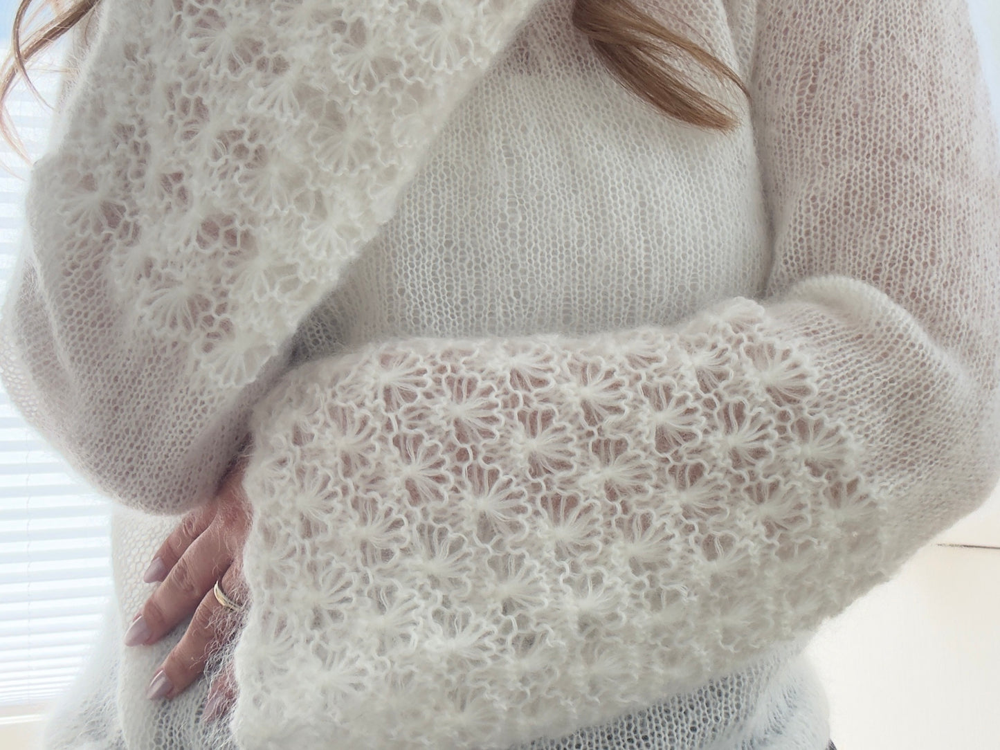 Snow Flower - Nydelig genser i myk mohair