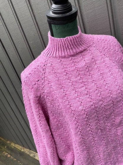 Four Seasons Sweater – Lun og strukturert helårsfavoritt i merinoull