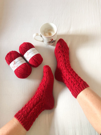 Heartshaped Socks – Flettestrømper med hjerteinspirert struktur