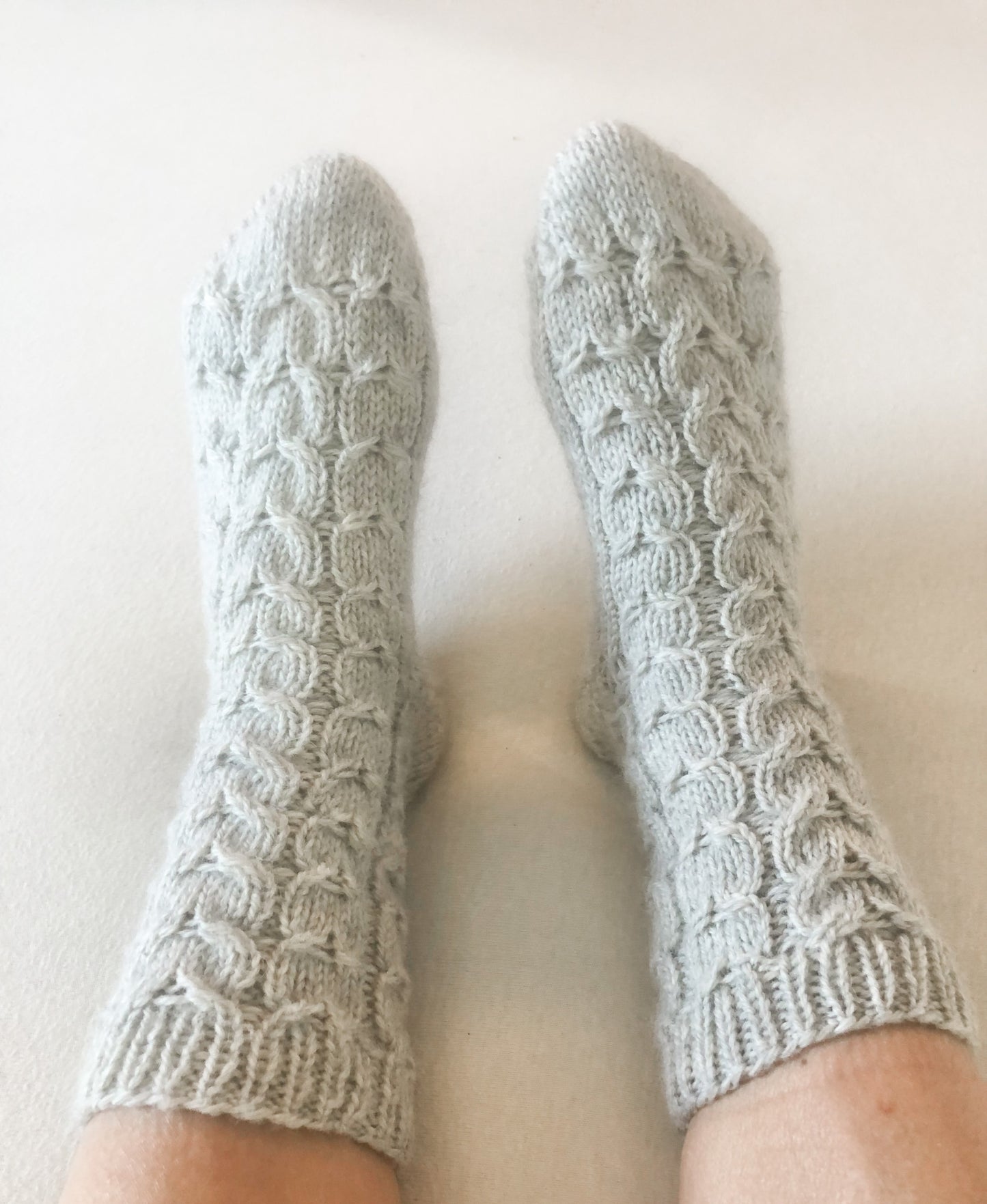 Heartshaped Socks – Flettestrømper med hjerteinspirert struktur