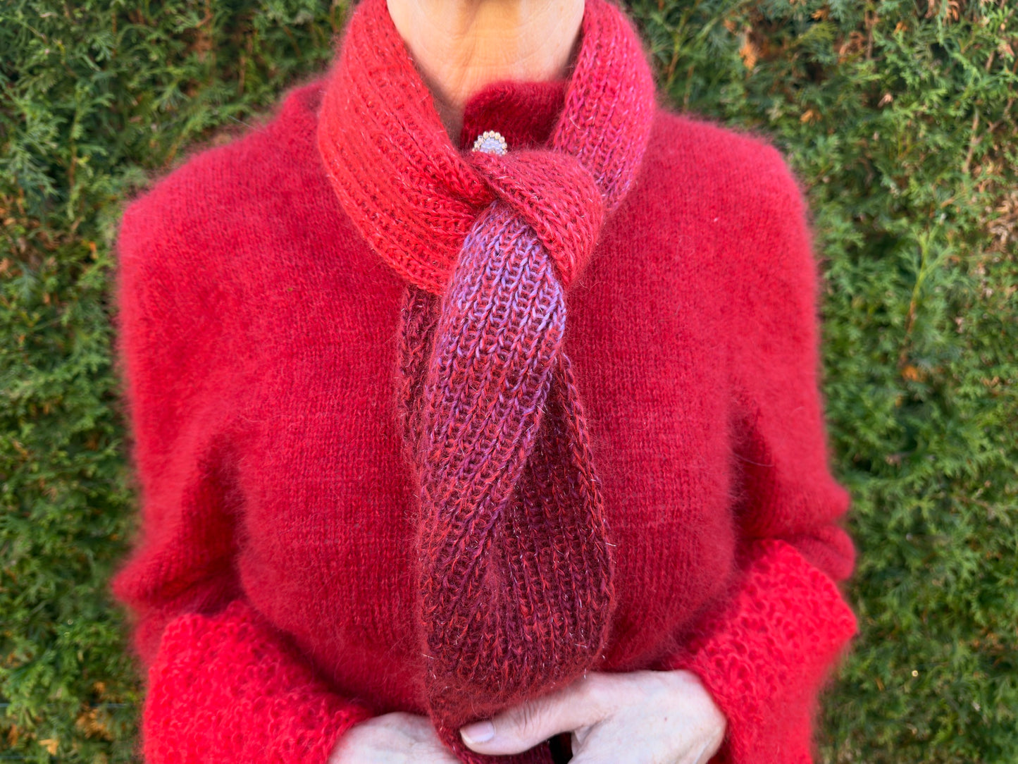 Christmas Flowers - Bente Cardigan