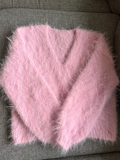 Snuggles Sweater – Lun og luksuriøs med et hint av glam