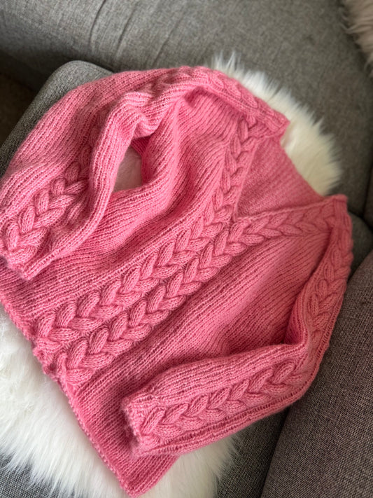 Snuggles Cablesweater – Struktur, stil og skikkelig kosefaktor