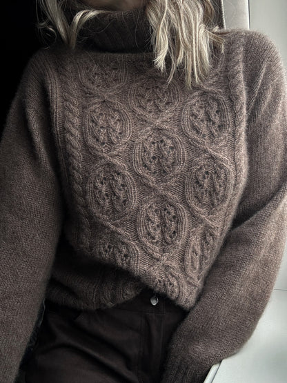 Ember Sweater – Strukturstrikk med elegant uttrykk