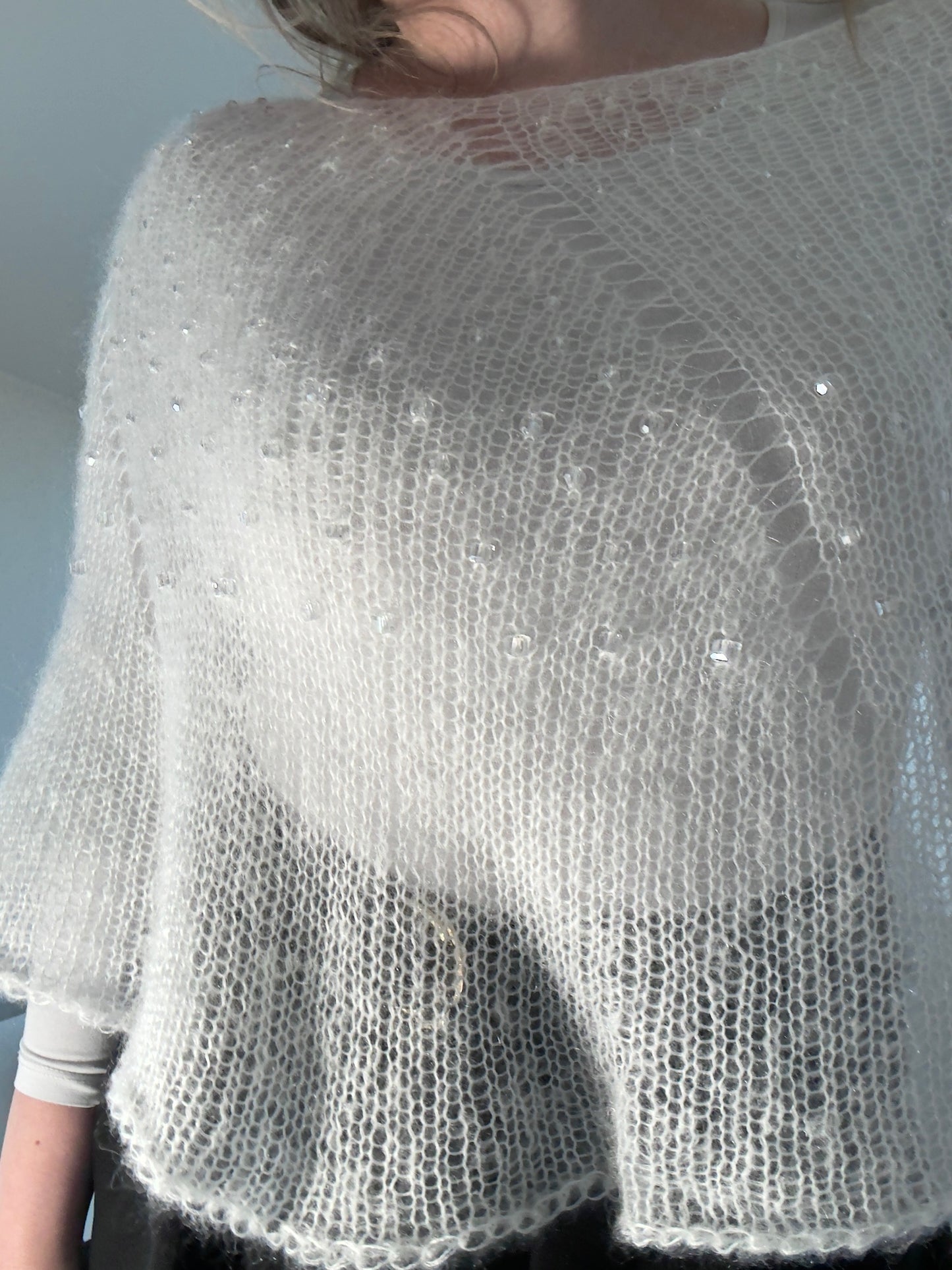 Morgendugg & Silkedun – to luksuriøse ponchoer i mohair