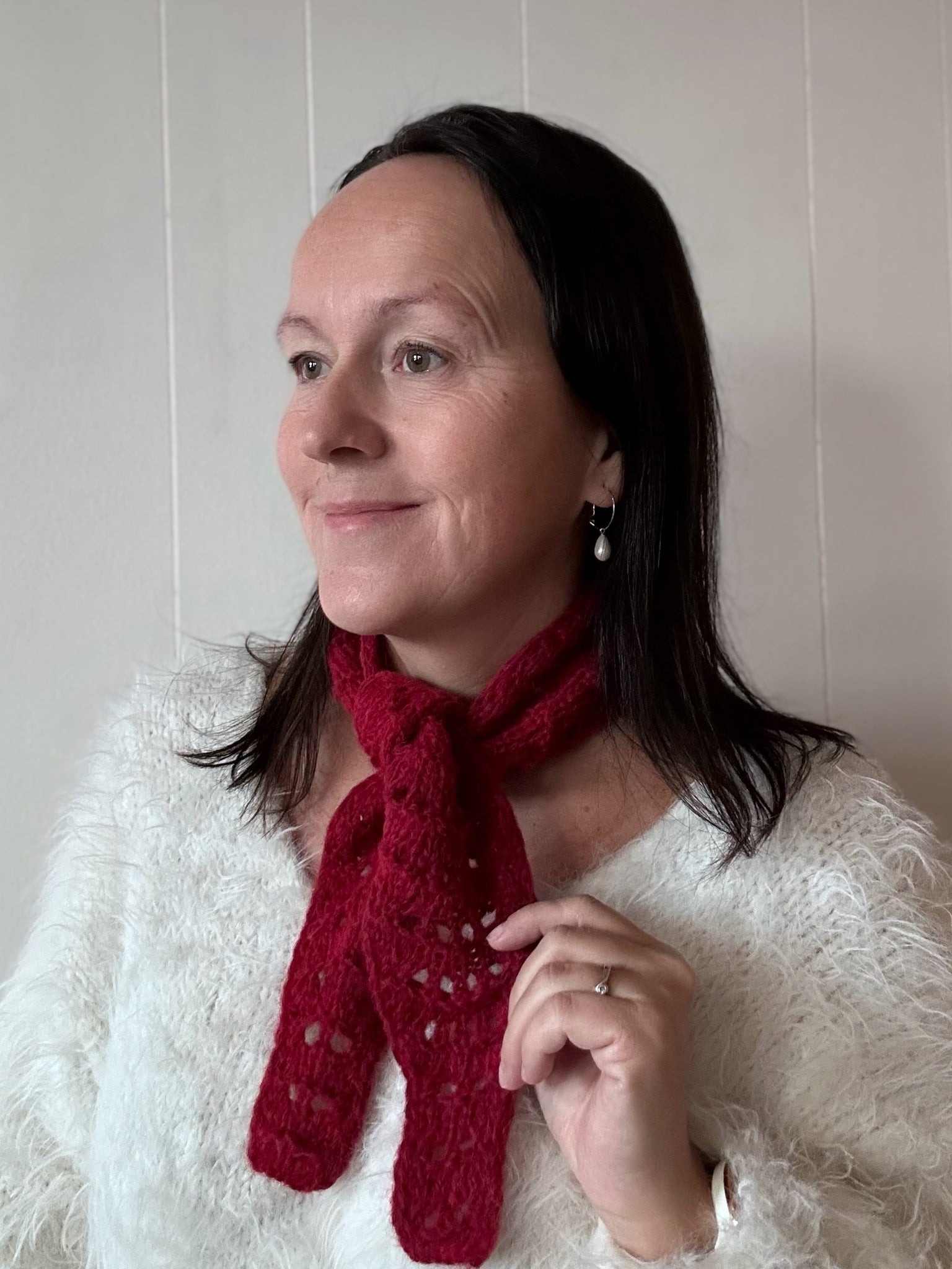 Lavinia Scarf – Elegant skjerf i luftig strukturstrikk