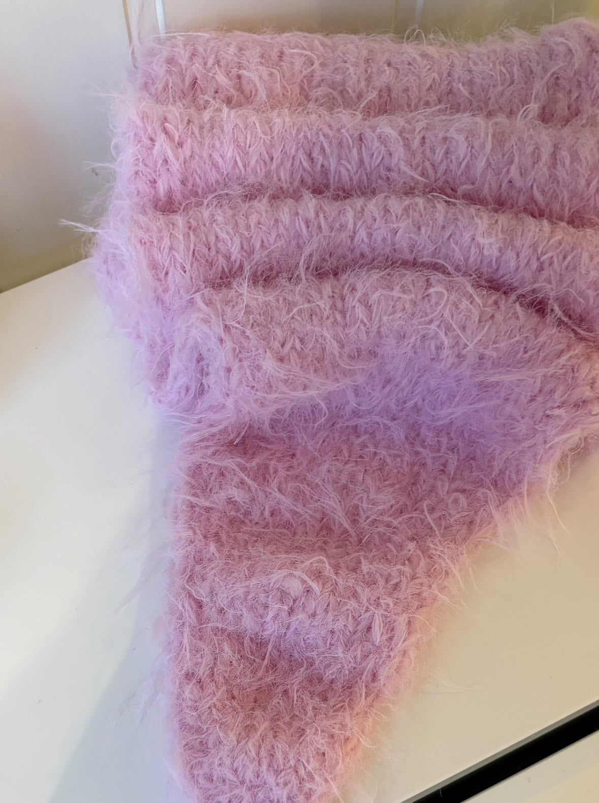 Snuggles Scarf – Mykt og elegant skjerf med luksuriøst uttrykk