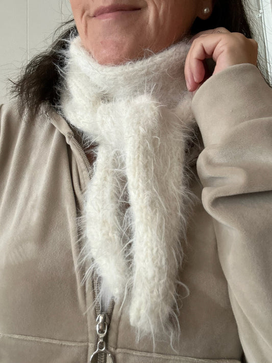 Snuggles Scarf – Mykt og elegant skjerf med luksuriøst uttrykk