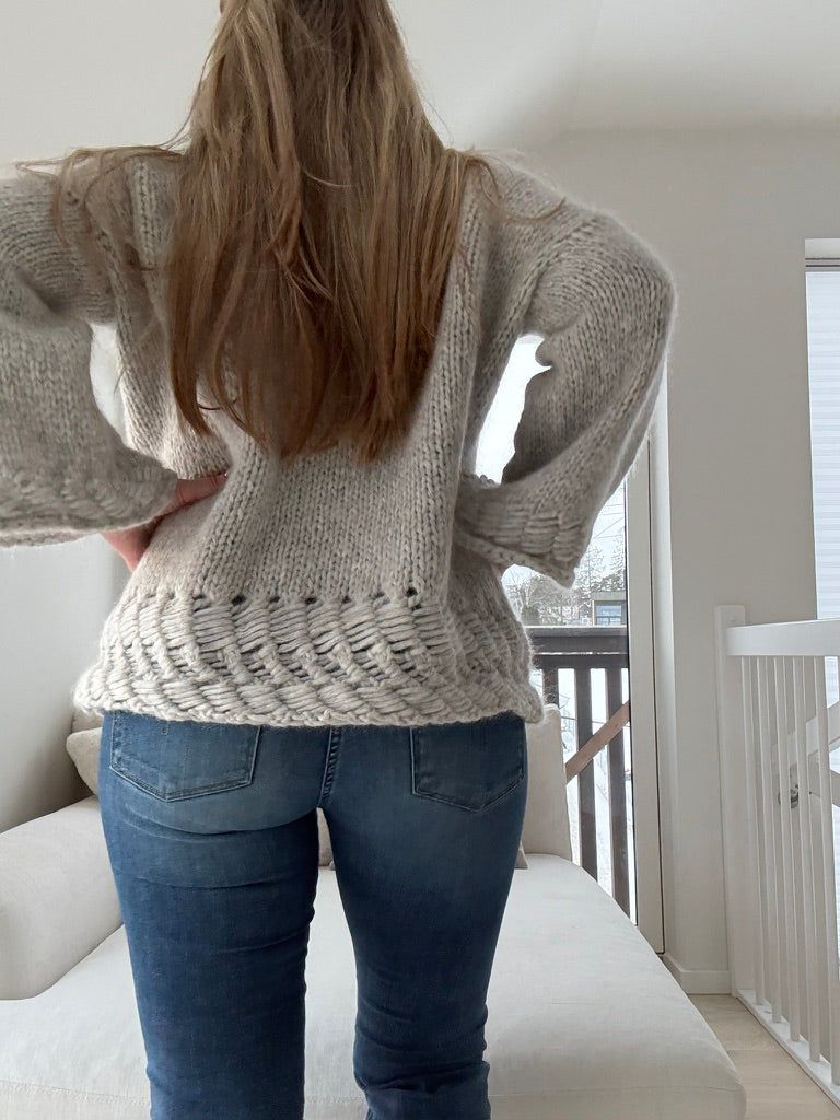 Skigaard-genseren – oversized strikkeoppskrift med unik struktur