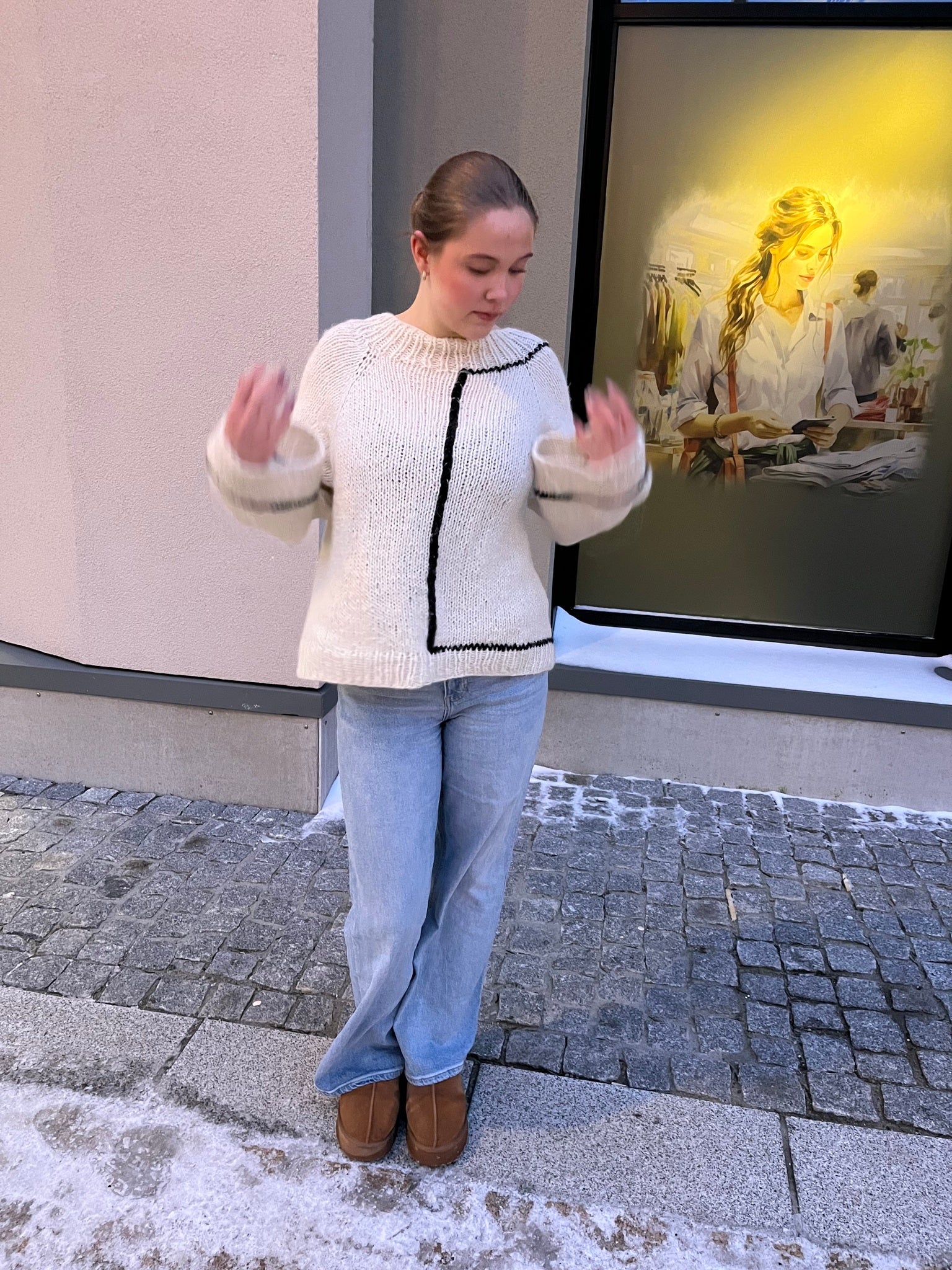 Contrast sweater – oversized genser med kontrastdetaljer