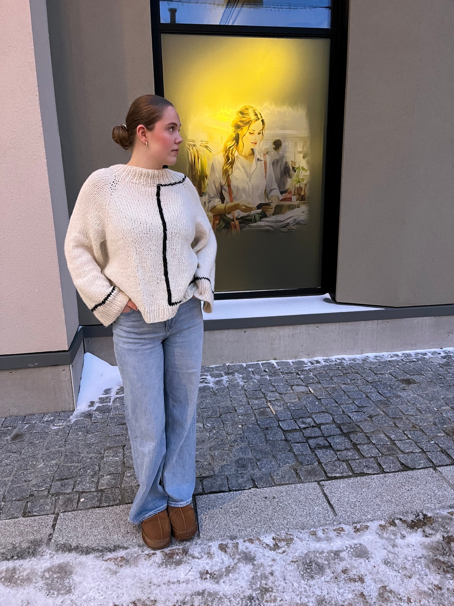 Contrast sweater – oversized genser med kontrastdetaljer
