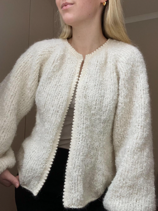 Becksi Cardi – cardigan med picot-kant fra ByHollekim