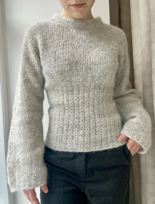Soleil Sweater – Raglangenser med struktur i midjen fra ByHollekim