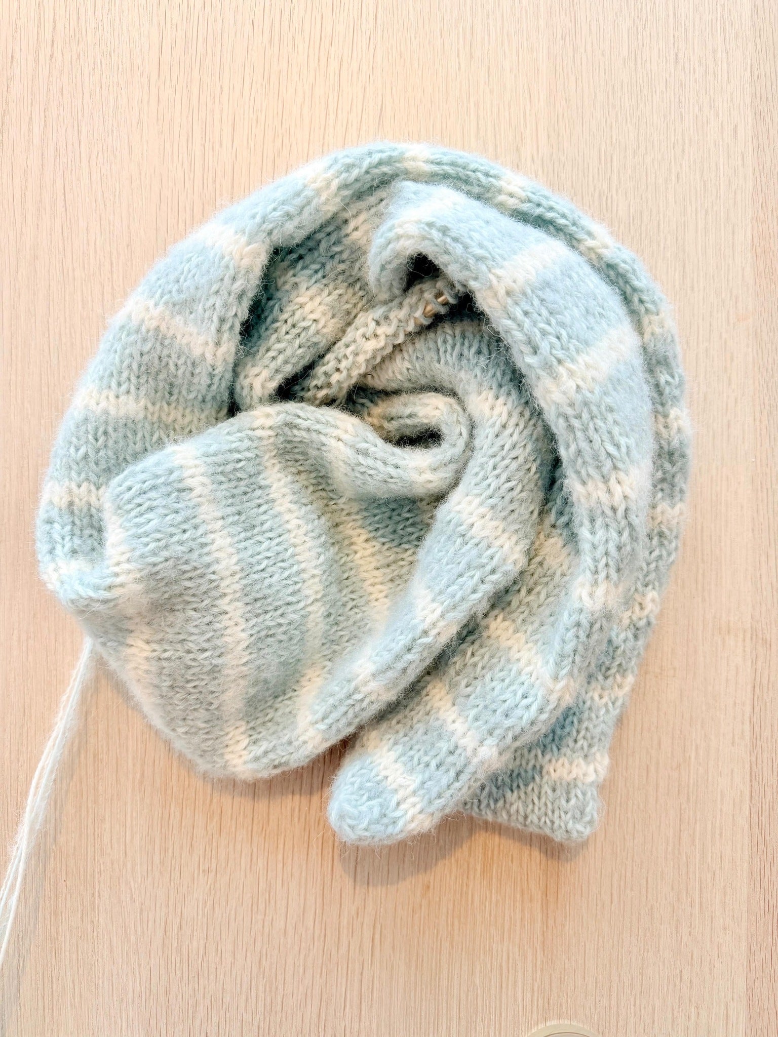 Contrast Scarf – Mykt og dobbeltstrikket skjerf i lekkert stripemønster