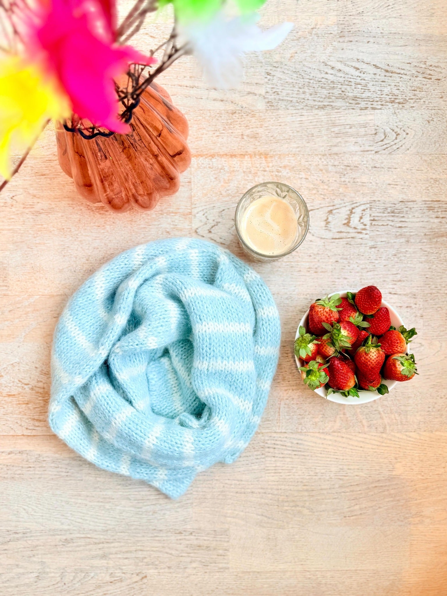 Contrast Scarf – Mykt og dobbeltstrikket skjerf i lekkert stripemønster