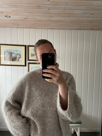 Ellagenseren – Boxy raglangenser med dobbel tråd