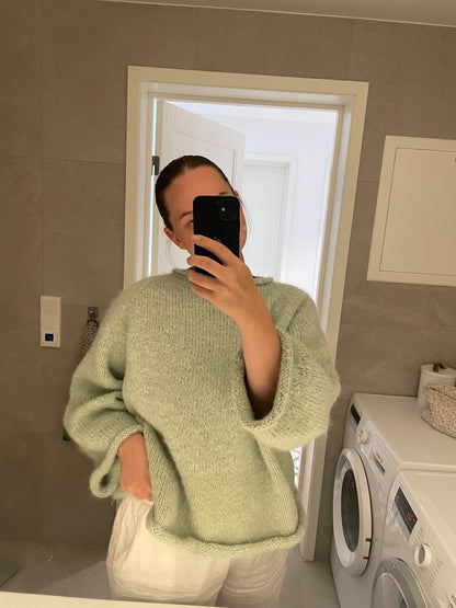 Karinagenseren – Myk raglangenser med klassisk passform