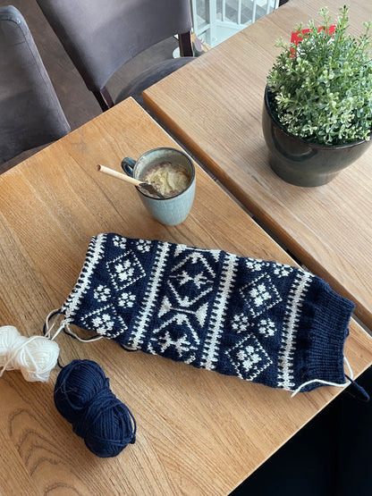 Henrikgenseren – Råtøff mønstergenser med klassisk raglan