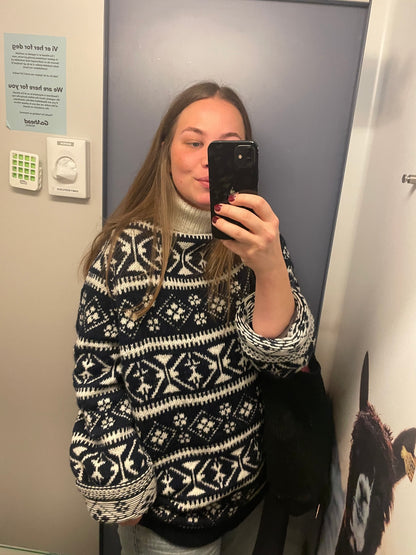 Henrikgenseren – Råtøff mønstergenser med klassisk raglan