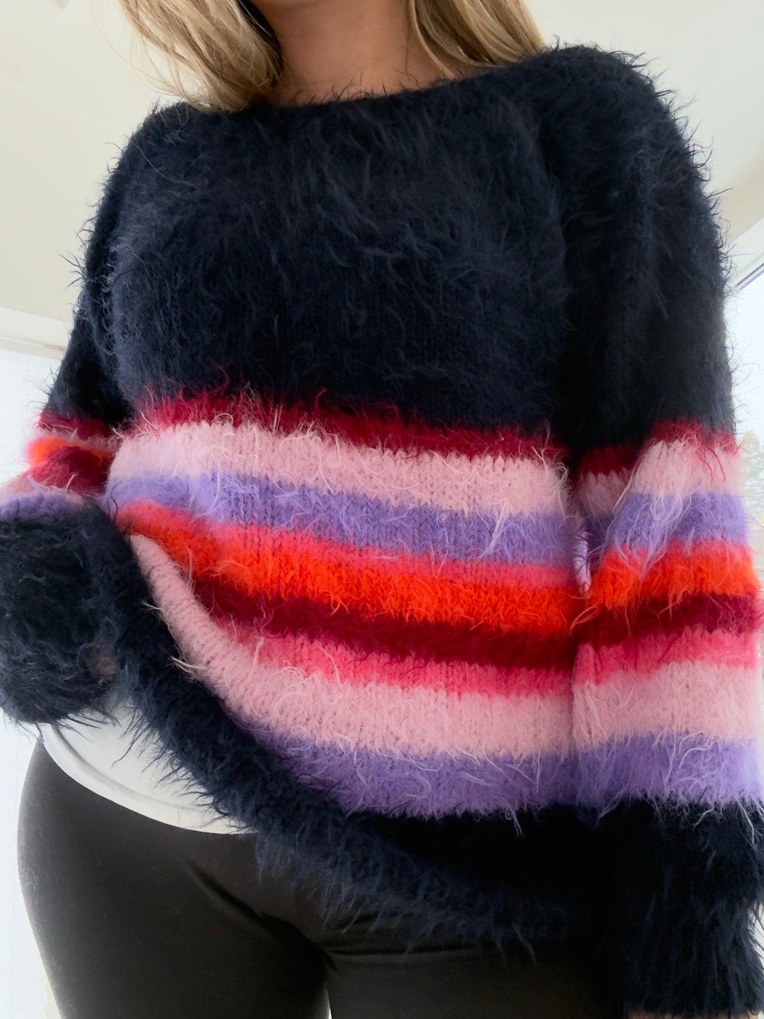 Basta Urban – Fluffy genser med rundfelling