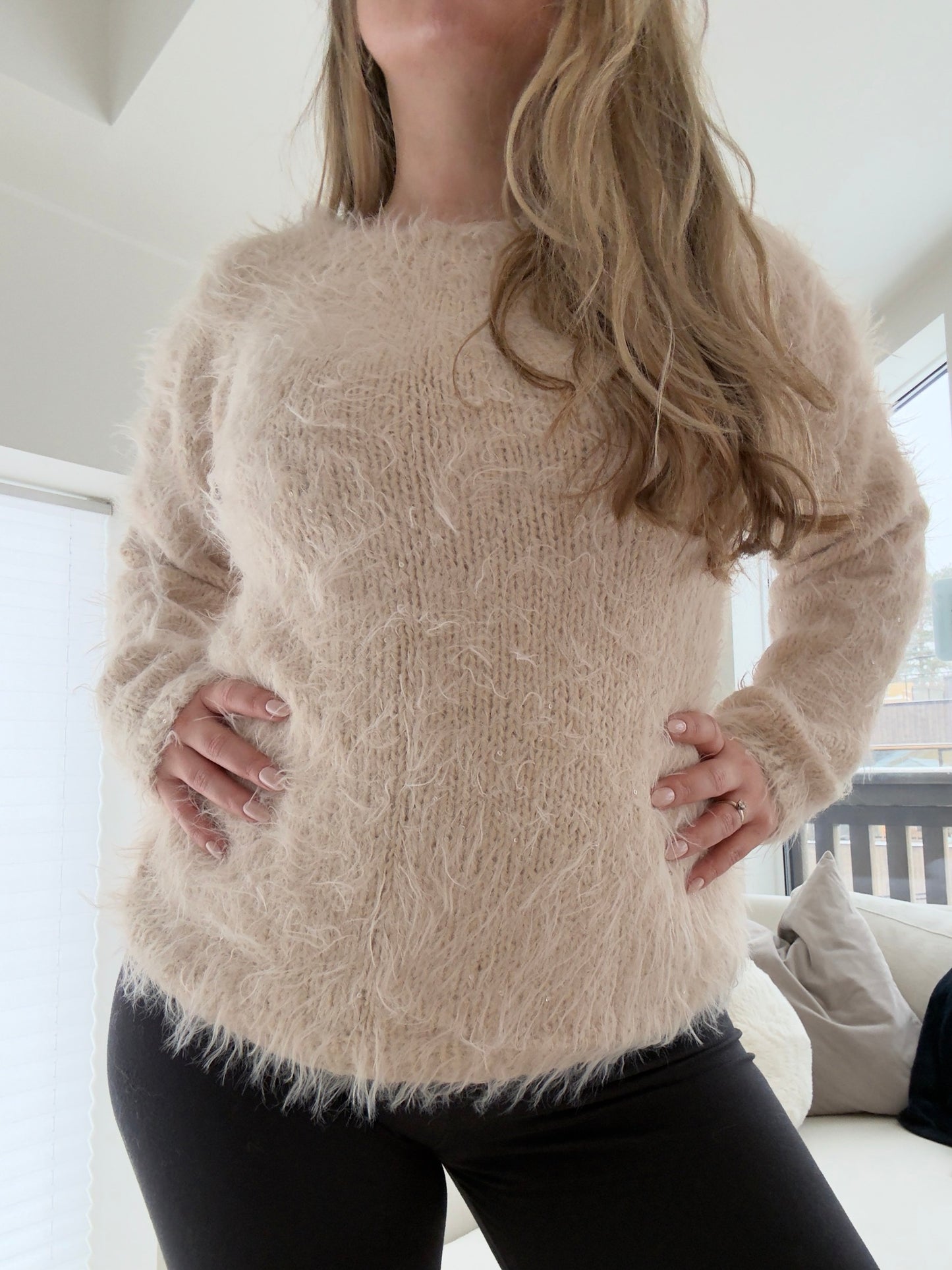 Basta Urban – Fluffy genser med rundfelling