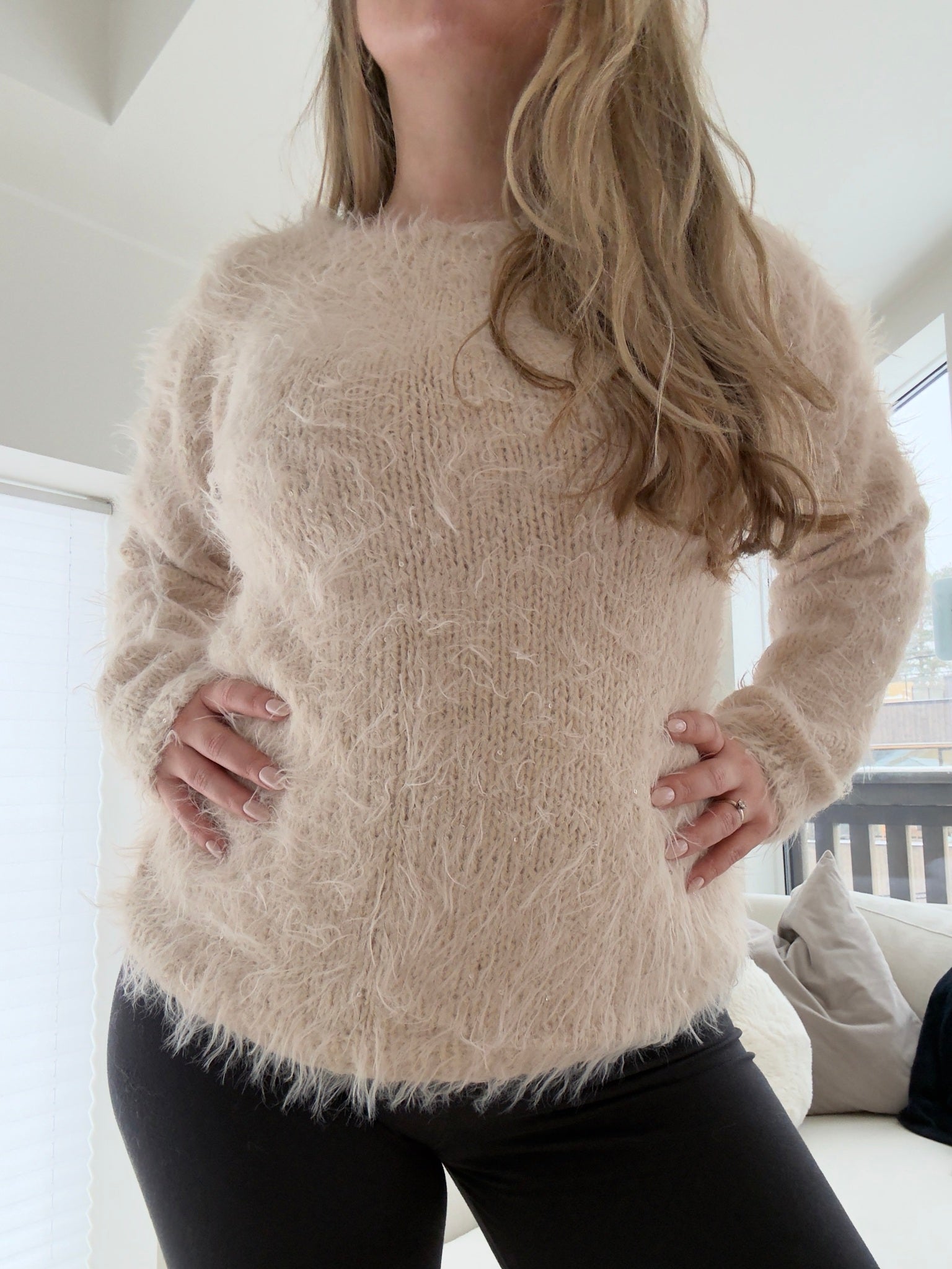 Basta Urban – Fluffy genser med rundfelling