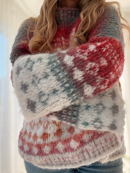 Fargerike Diamanter – Myk, chunky og oversized genser med diamantmønster