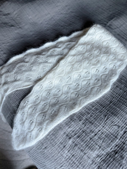 Folia Shawl – lett og luftig sjal med delikat bladmønster