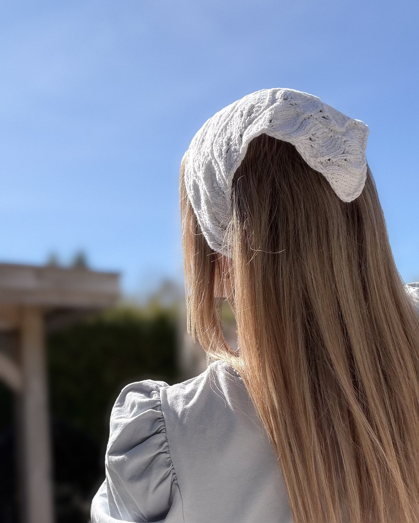 Folia bandana – feminin bandana med lekkert strukturmønster