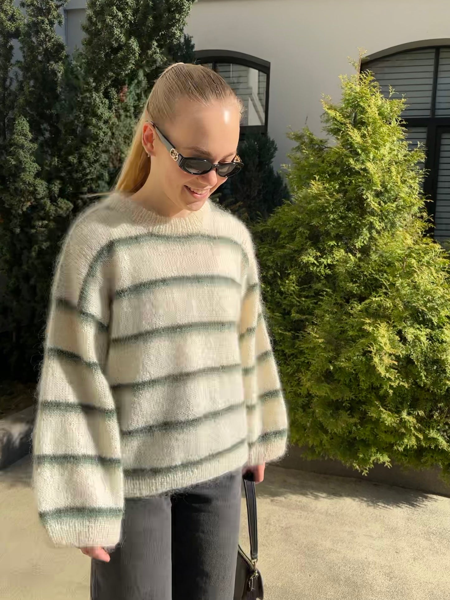 Ova Summer Sweater – lett, stripete og sommerlig strikkegenser